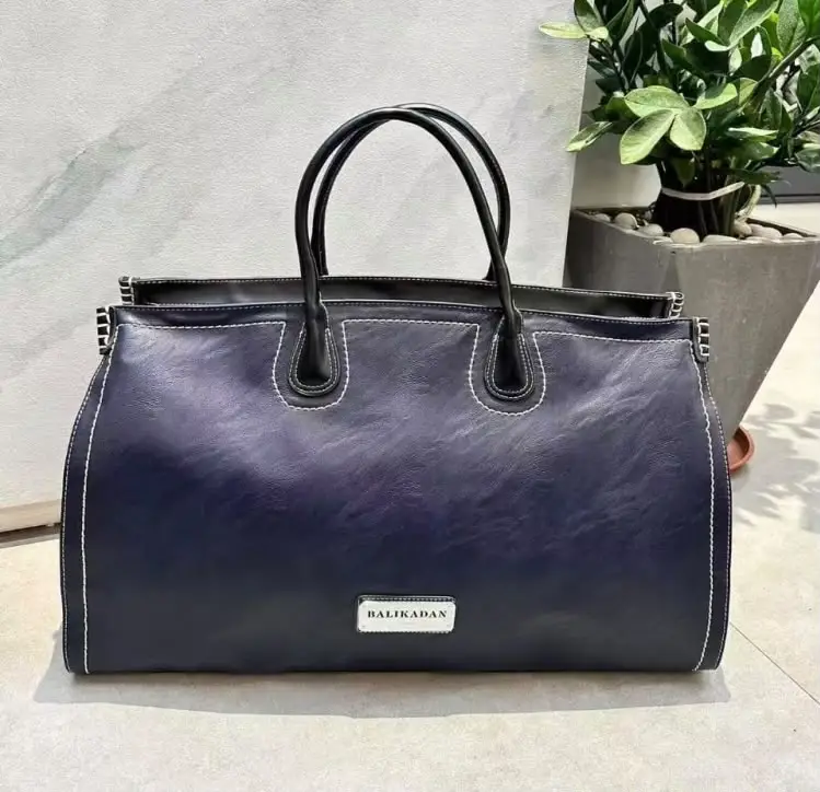 Sac de Voyage Classique – Grand Format Élégant