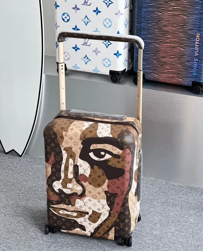 Valise Artistique Monogramme – Édition Visage Premium